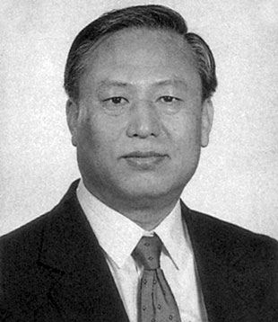 6-曹荣桂-北京医学院附属口腔医院院长（1982-1984）.jpg
